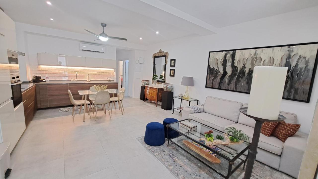 New! Renovated, Centrally Located, Private Entrance, Terrace Apartment Valencia Exterior foto