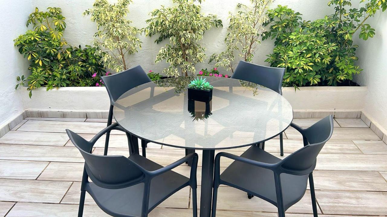 New! Renovated, Centrally Located, Private Entrance, Terrace Apartment Valencia Exterior foto
