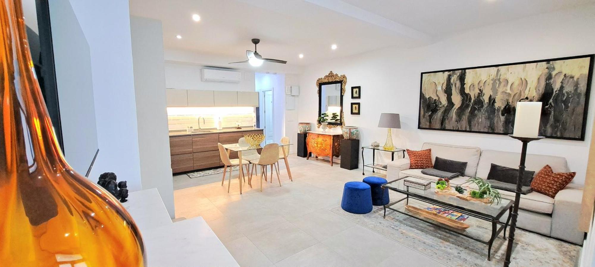 New! Renovated, Centrally Located, Private Entrance, Terrace Apartment Valencia Exterior foto
